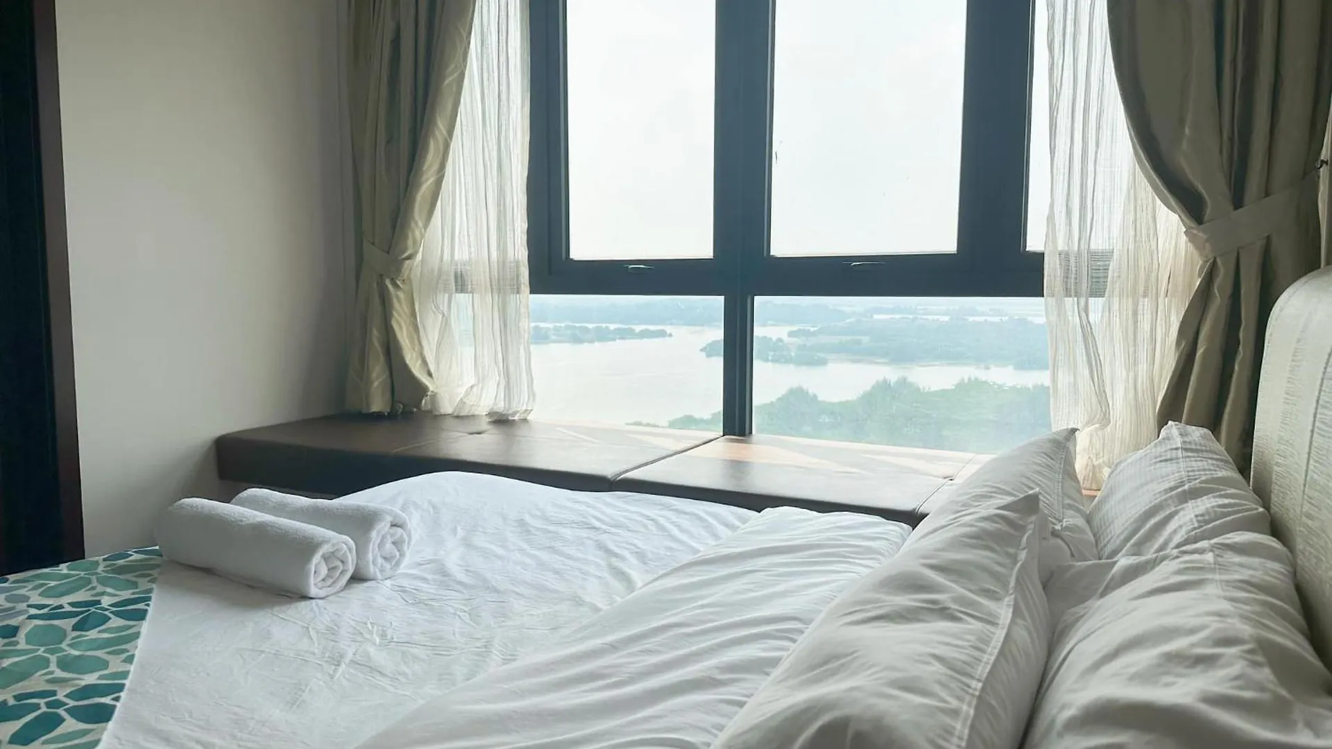 Apartment Country Garden Seaview Jchome By Mwm Johor Bahru Malaysia