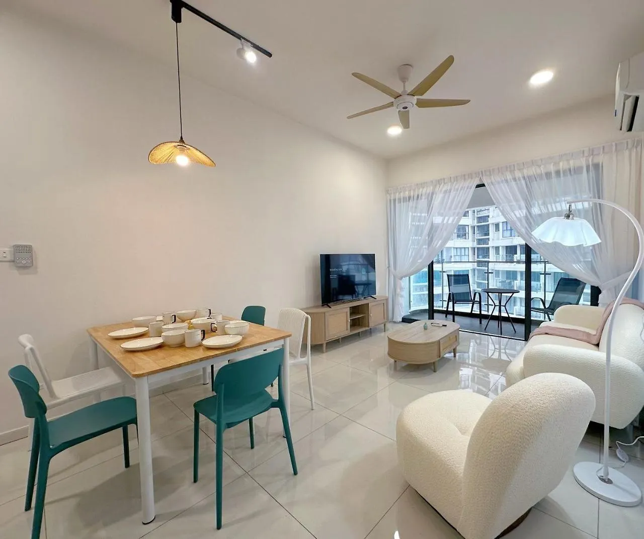 Country Garden Seaview Jchome By Mwm Johor Bahru Apartment
